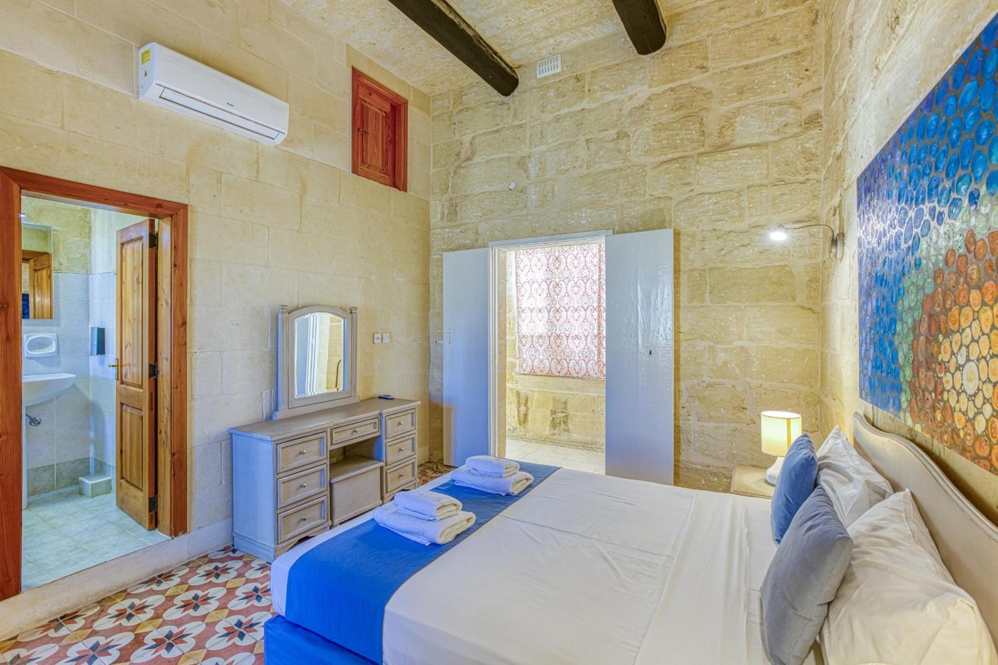 Girardu Holiday Home Виктория Экстерьер фото