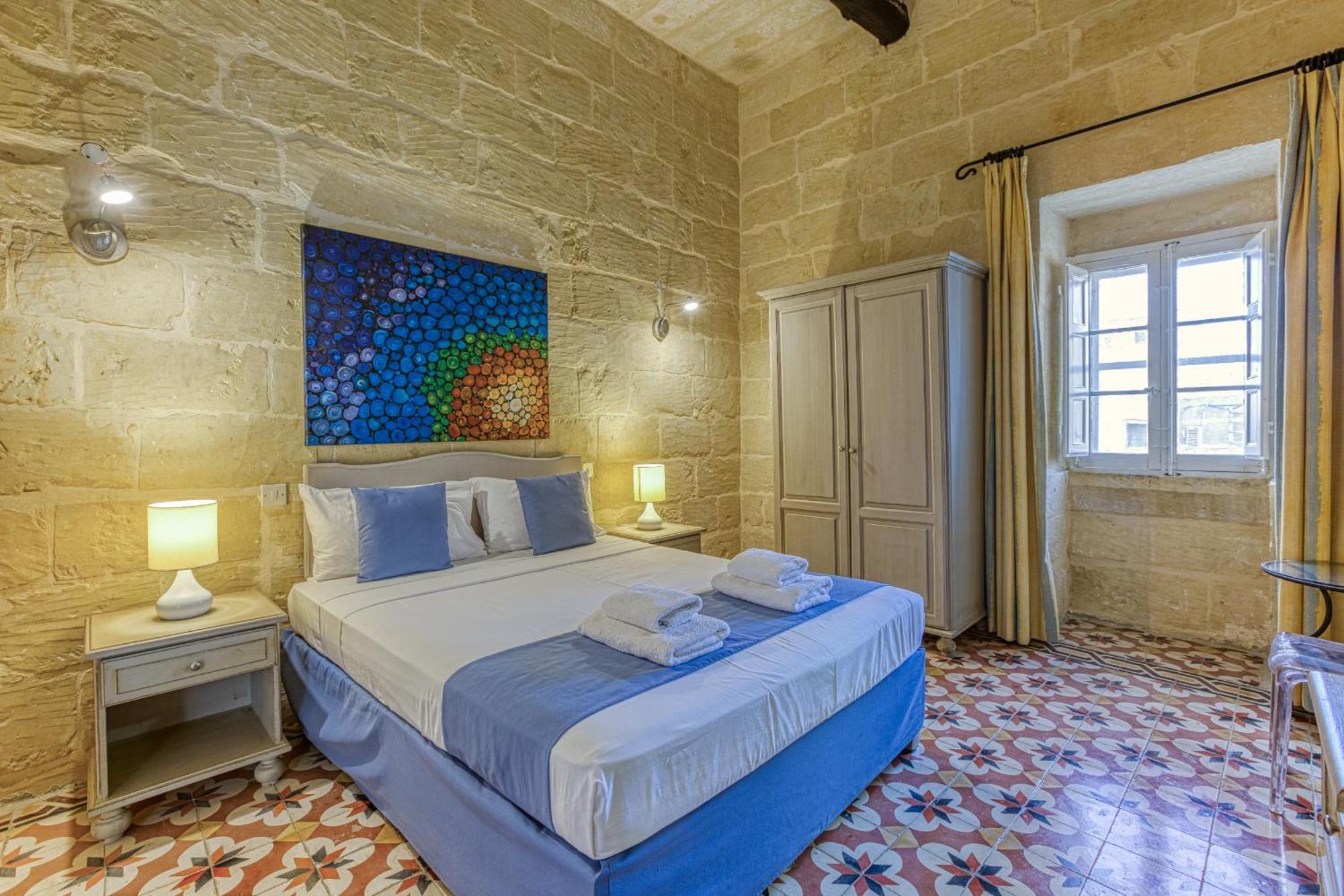 Girardu Holiday Home Виктория Экстерьер фото